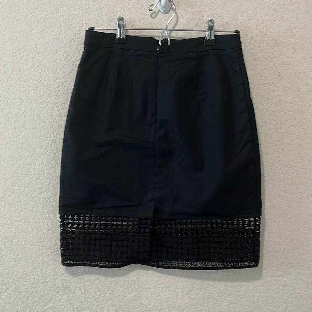 J.CREW Black Linen Pencil Shirt with Crochet Detailing, Size 2P - Picture 7 of 10
